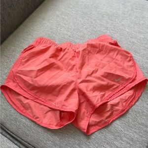 Nike Women's Bright Coral Pink tempo Athletic Shorts size medium